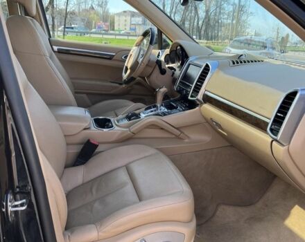 Черный Порше Каен, объемом двигателя 3.6 л и пробегом 329 тыс. км за 22500 $, фото 1 на Automoto.ua