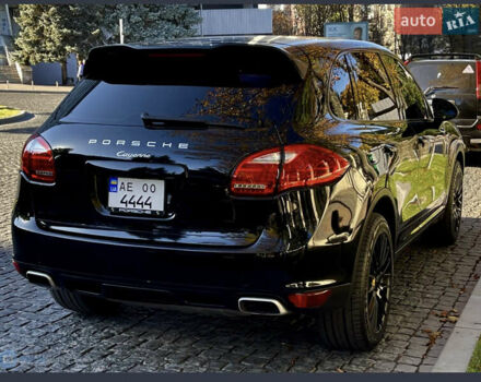 Черный Порше Каен, объемом двигателя 3.6 л и пробегом 149 тыс. км за 19500 $, фото 29 на Automoto.ua