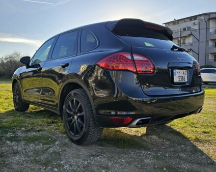 Чорний Порше Cayenne, об'ємом двигуна 3.6 л та пробігом 248 тис. км за 25525 $, фото 2 на Automoto.ua