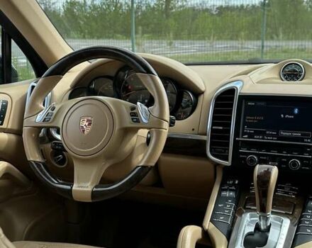 Черный Порше Каен, объемом двигателя 3.6 л и пробегом 337 тыс. км за 17300 $, фото 34 на Automoto.ua