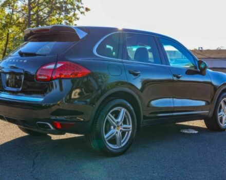 Черный Порше Каен, объемом двигателя 3.6 л и пробегом 90 тыс. км за 14000 $, фото 5 на Automoto.ua