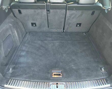 Черный Порше Каен, объемом двигателя 0 л и пробегом 55 тыс. км за 18000 $, фото 10 на Automoto.ua