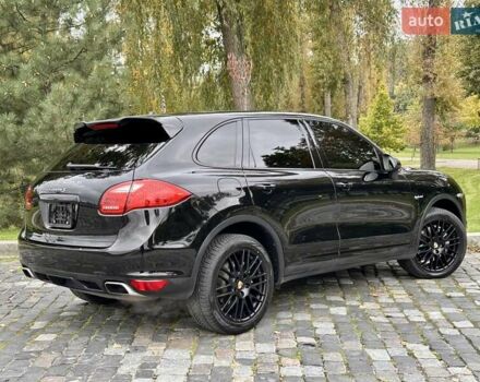 Чорний Порше Cayenne, об'ємом двигуна 3 л та пробігом 169 тис. км за 22888 $, фото 49 на Automoto.ua