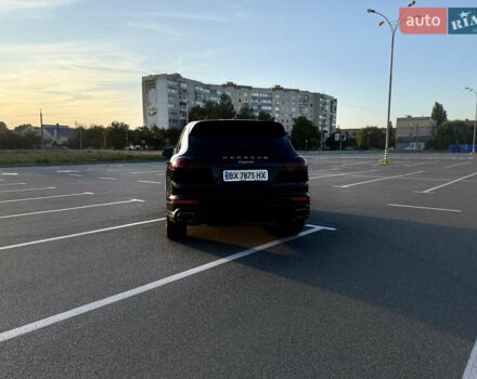 Черный Порше Каен, объемом двигателя 2.97 л и пробегом 230 тыс. км за 29999 $, фото 33 на Automoto.ua