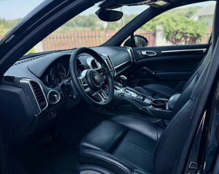 Чорний Порше Cayenne, об'ємом двигуна 2.97 л та пробігом 240 тис. км за 31499 $, фото 31 на Automoto.ua