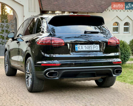 Черный Порше Каен, объемом двигателя 3.6 л и пробегом 274 тыс. км за 24950 $, фото 15 на Automoto.ua