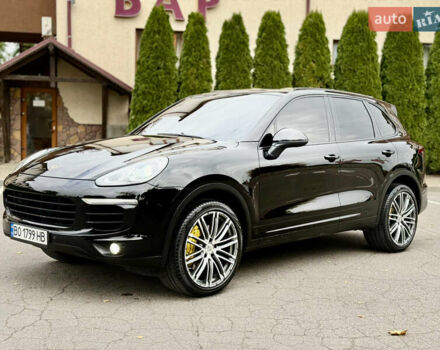 Порше Cayenne 2015 у Тернополі на Automoto.ua Чорний Порше Cayenne, об'ємом двигуна 2.97 л та пробігом 298 тис. км за 29900 $, фото 6 на Automoto.ua