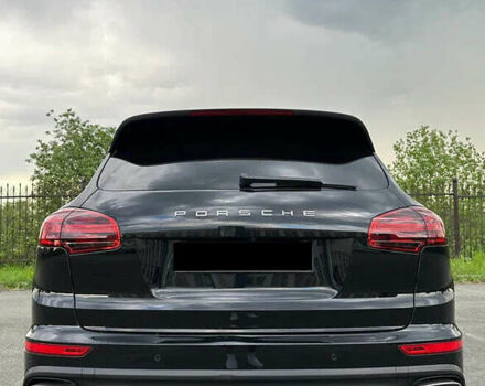 Чорний Порше Cayenne, об'ємом двигуна 2.97 л та пробігом 160 тис. км за 30000 $, фото 3 на Automoto.ua