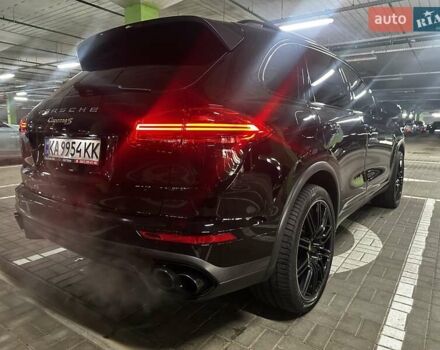 Чорний Порше Cayenne, об'ємом двигуна 3 л та пробігом 93 тис. км за 38000 $, фото 72 на Automoto.ua
