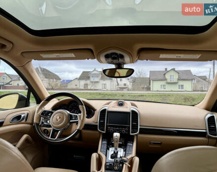 Чорний Порше Cayenne, об'ємом двигуна 3.6 л та пробігом 138 тис. км за 31000 $, фото 29 на Automoto.ua