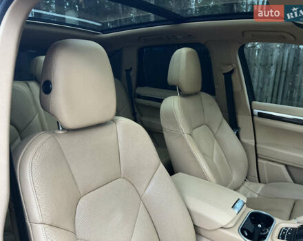 Черный Порше Каен, объемом двигателя 3.6 л и пробегом 274 тыс. км за 24950 $, фото 84 на Automoto.ua