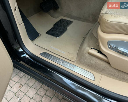 Черный Порше Каен, объемом двигателя 3.6 л и пробегом 274 тыс. км за 24950 $, фото 126 на Automoto.ua