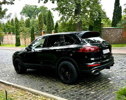 Черный Порше Каен, объемом двигателя 3.6 л и пробегом 201 тыс. км за 26900 $, фото 2 на Automoto.ua