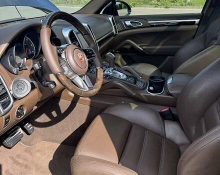 Черный Порше Каен, объемом двигателя 3 л и пробегом 124 тыс. км за 38000 $, фото 14 на Automoto.ua