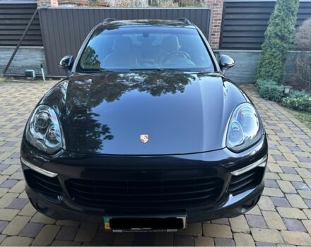 Черный Порше Каен, объемом двигателя 3.6 л и пробегом 42 тыс. км за 30000 $, фото 1 на Automoto.ua