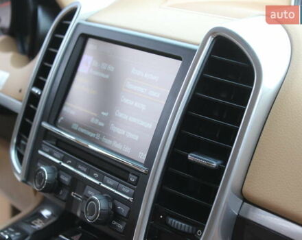 Черный Порше Каен, объемом двигателя 2.97 л и пробегом 196 тыс. км за 32000 $, фото 16 на Automoto.ua