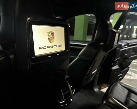 Чорний Порше Cayenne, об'ємом двигуна 3 л та пробігом 93 тис. км за 38000 $, фото 73 на Automoto.ua