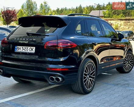 Черный Порше Каен, объемом двигателя 3 л и пробегом 101 тыс. км за 32000 $, фото 6 на Automoto.ua