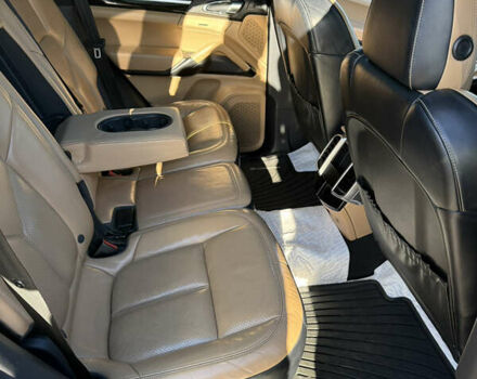 Черный Порше Каен, объемом двигателя 3 л и пробегом 170 тыс. км за 34999 $, фото 18 на Automoto.ua