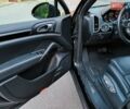 Черный Порше Каен, объемом двигателя 2.97 л и пробегом 132 тыс. км за 38300 $, фото 9 на Automoto.ua