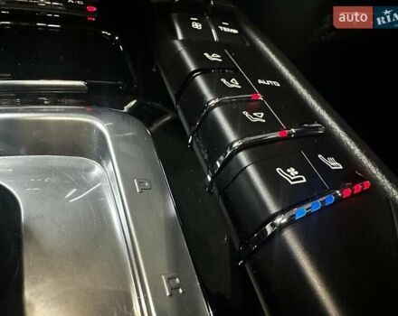 Чорний Порше Cayenne, об'ємом двигуна 3 л та пробігом 93 тис. км за 38000 $, фото 61 на Automoto.ua