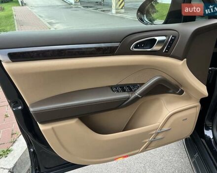 Чорний Порше Cayenne, об'ємом двигуна 3.6 л та пробігом 125 тис. км за 36500 $, фото 11 на Automoto.ua