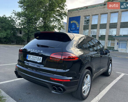 Черный Порше Каен, объемом двигателя 3 л и пробегом 248 тыс. км за 31000 $, фото 3 на Automoto.ua