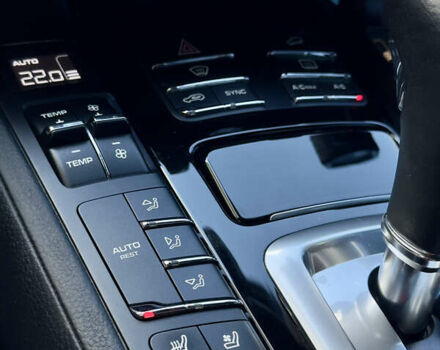 Черный Порше Каен, объемом двигателя 3 л и пробегом 101 тыс. км за 32000 $, фото 14 на Automoto.ua