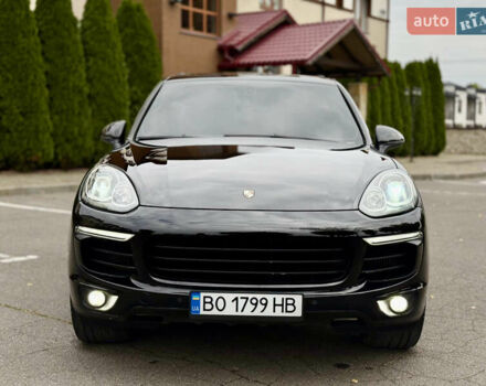 Порше Cayenne 2015 у Тернополі на Automoto.ua Чорний Порше Cayenne, об'ємом двигуна 2.97 л та пробігом 298 тис. км за 29900 $, фото 4 на Automoto.ua