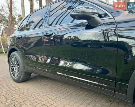 Черный Порше Каен, объемом двигателя 3.6 л и пробегом 274 тыс. км за 24950 $, фото 99 на Automoto.ua