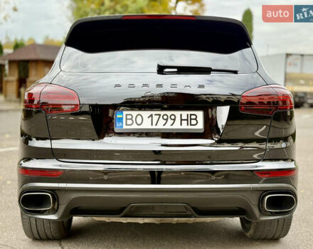 Порше Cayenne 2015 у Тернополі на Automoto.ua Чорний Порше Cayenne, об'ємом двигуна 2.97 л та пробігом 298 тис. км за 29900 $, фото 10 на Automoto.ua