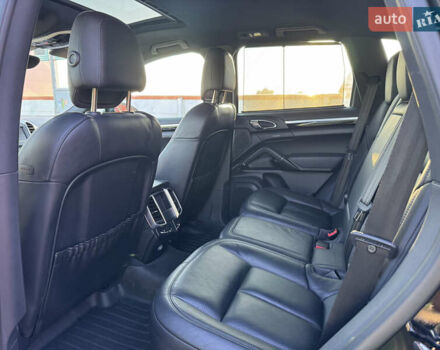 Чорний Порше Cayenne, об'ємом двигуна 3.6 л та пробігом 88 тис. км за 23950 $, фото 41 на Automoto.ua