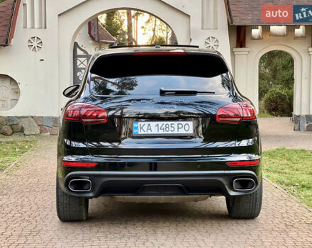 Черный Порше Каен, объемом двигателя 3.6 л и пробегом 274 тыс. км за 24950 $, фото 16 на Automoto.ua