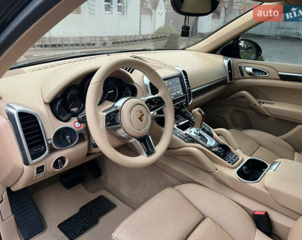 Черный Порше Каен, объемом двигателя 3.6 л и пробегом 274 тыс. км за 24950 $, фото 42 на Automoto.ua