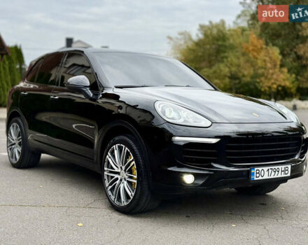 Порше Cayenne 2015 у Тернополі на Automoto.ua Чорний Порше Cayenne, об'ємом двигуна 2.97 л та пробігом 298 тис. км за 29900 $, фото 2 на Automoto.ua
