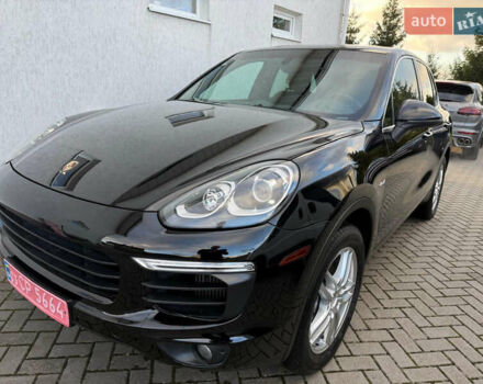 Черный Порше Каен, объемом двигателя 2.97 л и пробегом 170 тыс. км за 34500 $, фото 1 на Automoto.ua