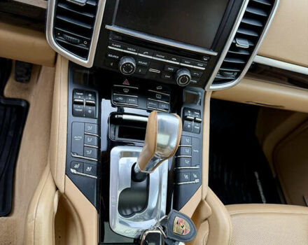 Чорний Порше Cayenne, об'ємом двигуна 3.6 л та пробігом 138 тис. км за 31000 $, фото 13 на Automoto.ua