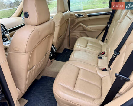 Чорний Порше Cayenne, об'ємом двигуна 3.6 л та пробігом 138 тис. км за 31000 $, фото 20 на Automoto.ua