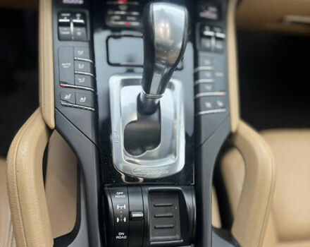 Черный Порше Каен, объемом двигателя 3.6 л и пробегом 135 тыс. км за 24999 $, фото 18 на Automoto.ua