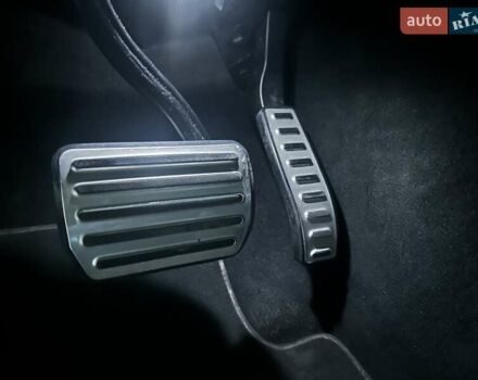 Чорний Порше Cayenne, об'ємом двигуна 3 л та пробігом 93 тис. км за 38000 $, фото 36 на Automoto.ua