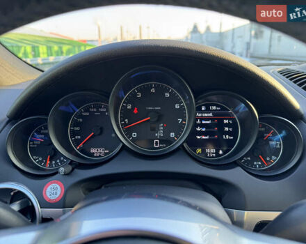 Чорний Порше Cayenne, об'ємом двигуна 3.6 л та пробігом 88 тис. км за 23950 $, фото 28 на Automoto.ua
