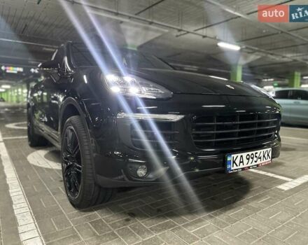 Чорний Порше Cayenne, об'ємом двигуна 3 л та пробігом 93 тис. км за 38000 $, фото 94 на Automoto.ua