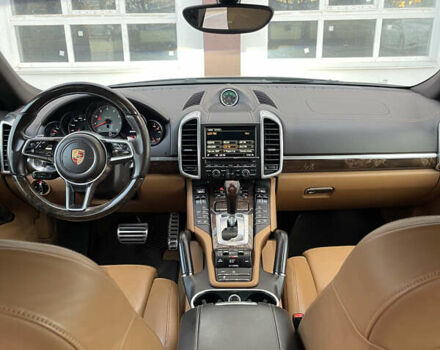 Чорний Порше Cayenne, об'ємом двигуна 3.6 л та пробігом 245 тис. км за 35550 $, фото 9 на Automoto.ua