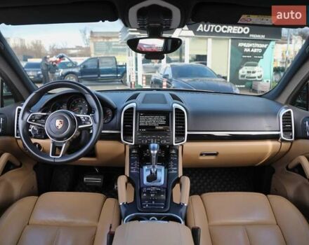 Чорний Порше Cayenne, об'ємом двигуна 3.6 л та пробігом 85 тис. км за 31000 $, фото 11 на Automoto.ua