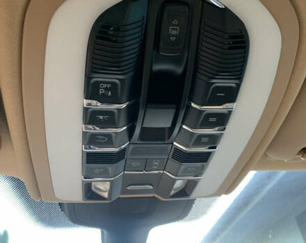 Черный Порше Каен, объемом двигателя 2.97 л и пробегом 194 тыс. км за 31300 $, фото 32 на Automoto.ua