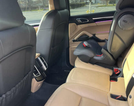 Чорний Порше Cayenne, об'ємом двигуна 3.6 л та пробігом 169 тис. км за 23400 $, фото 18 на Automoto.ua