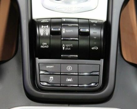 Черный Порше Каен, объемом двигателя 3.6 л и пробегом 132 тыс. км за 25500 $, фото 17 на Automoto.ua