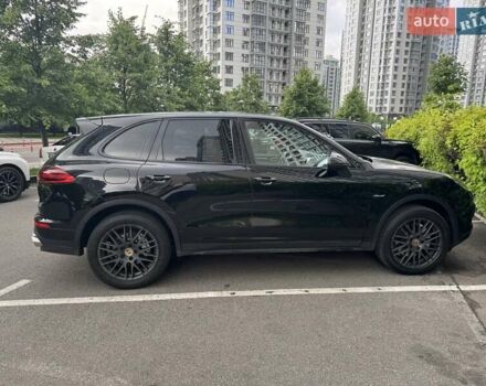 Чорний Порше Cayenne, об'ємом двигуна 4.13 л та пробігом 225 тис. км за 47000 $, фото 14 на Automoto.ua