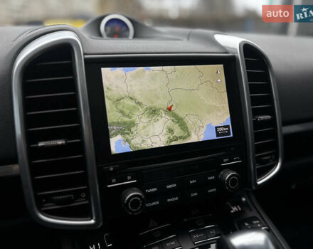 Черный Порше Каен, объемом двигателя 3.6 л и пробегом 100 тыс. км за 26500 $, фото 10 на Automoto.ua