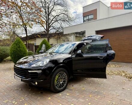 Черный Порше Каен, объемом двигателя 3 л и пробегом 140 тыс. км за 25900 $, фото 29 на Automoto.ua